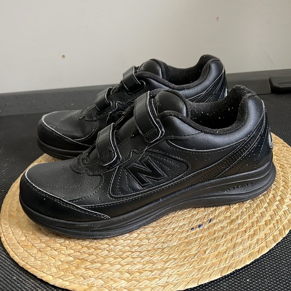 New balance 577 Leather Sneakers Size 9.5 - Picture 4 of 10